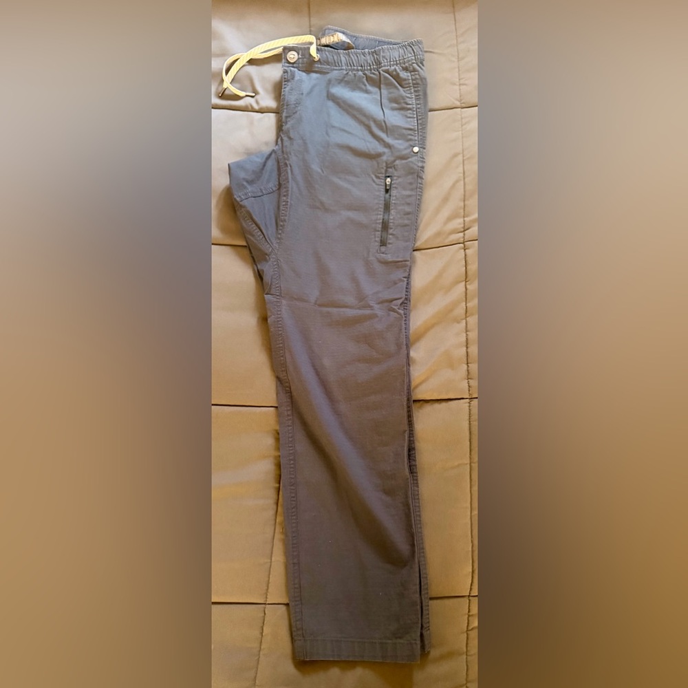 Vuori Men's Blue Chinos